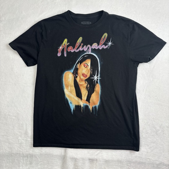 Aaliyah‎ Graffiti Air Brush Black Short Sleeve Graphic Shirt Men's Large